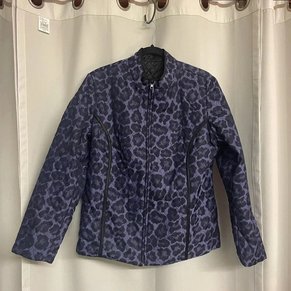 Chico’s Reversible nylon/poly jacket no tags size medium purple & black - Picture 2 of 7